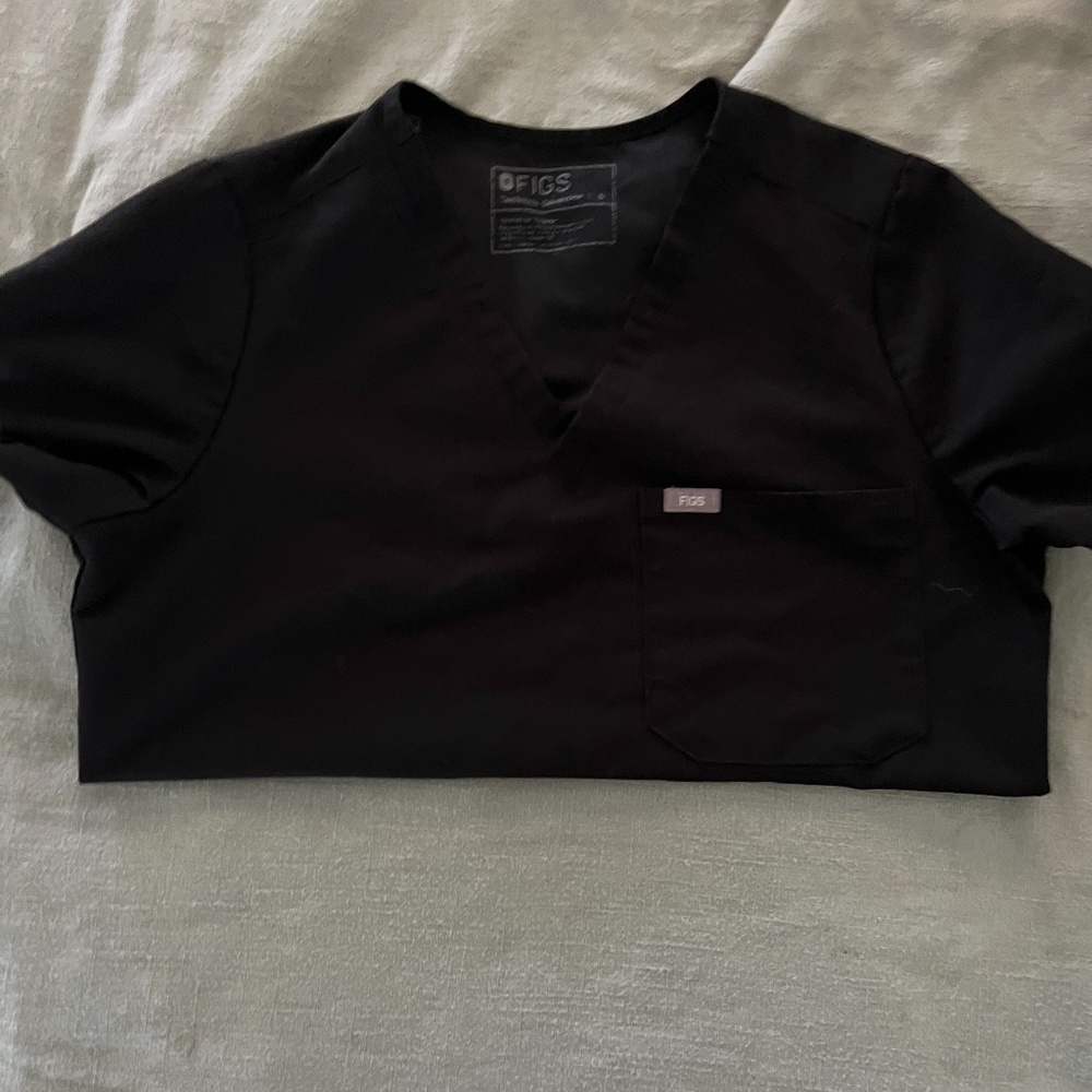 COPY - FIGS Catarina One-Pocket Scrub Top Black Size S